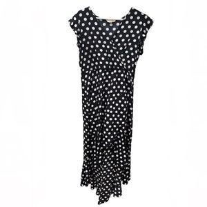 Women’s summer polka dot print cross V neck dress. Boho flowy long maxi dress
